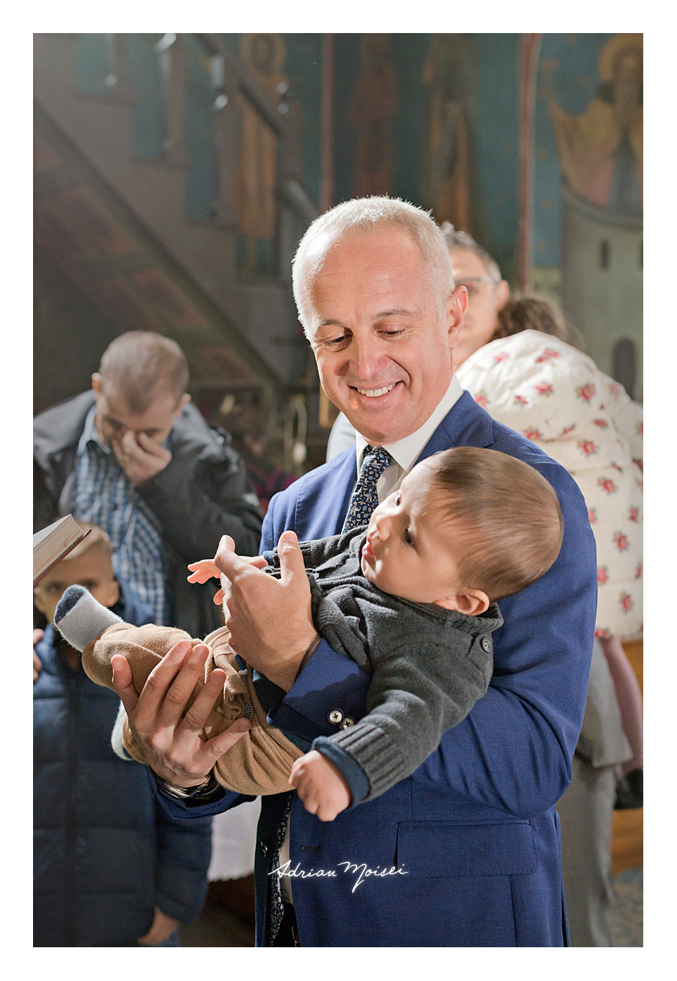 Fotografie de botez Iași la biserica Bărboi, de Adrian Moisei