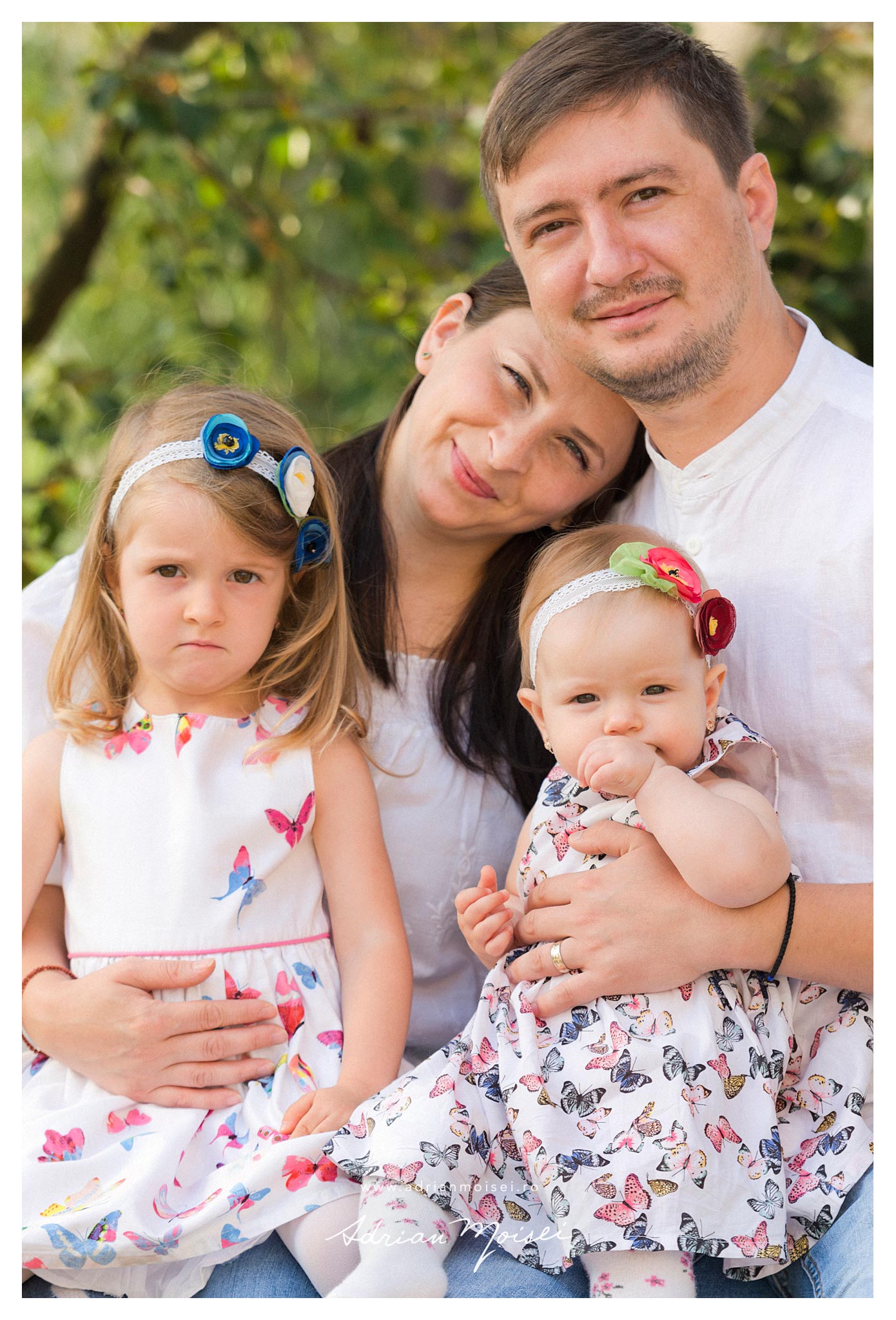 Fotografie de bebelusi copii si familie in Iasi, Adrian Moisei fotograf