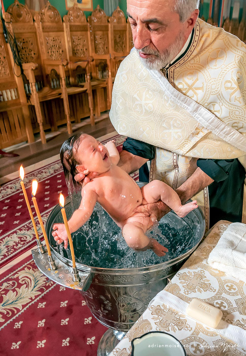 Fotograf botez Iasi la biserica sfantul Toma din Iasi