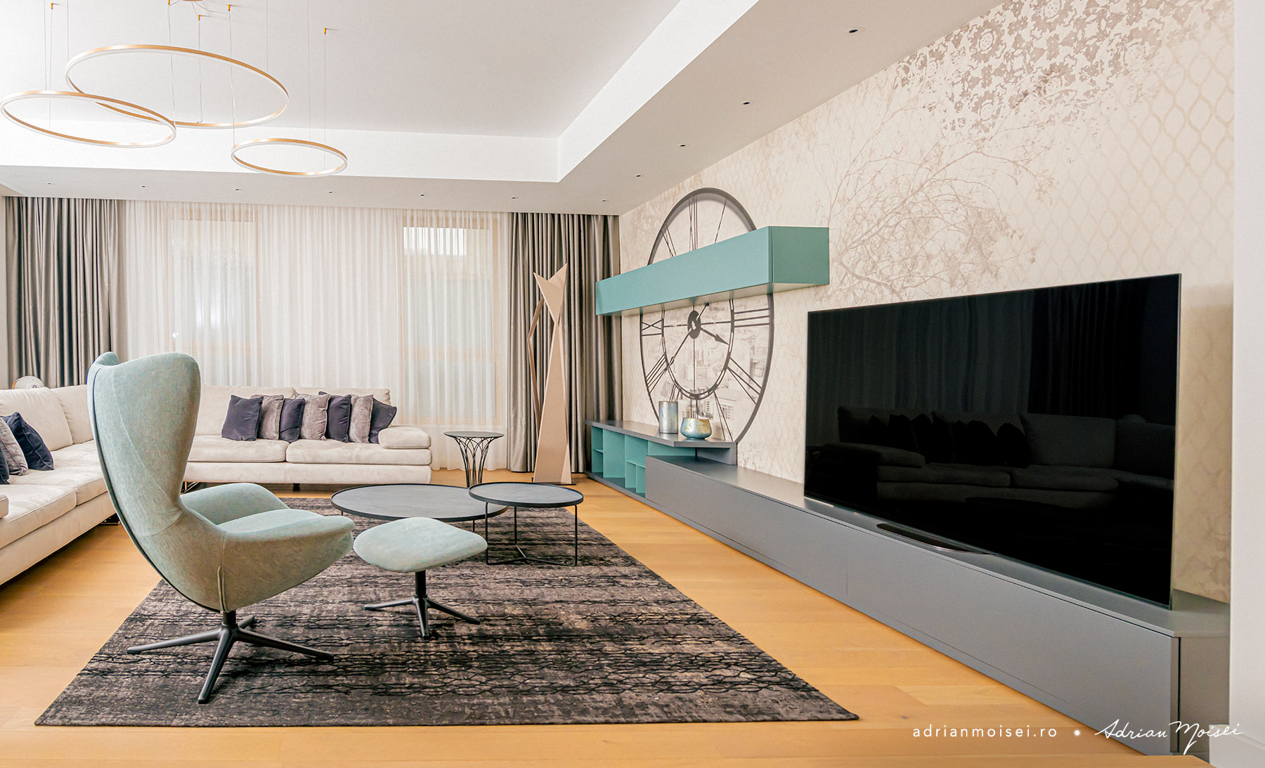 Fotograf arhitectura Iasi pentru Rovere Mobili, cel mai mare furnizor de mobila italiana din Romania. Studio foto video Iasi, Adrian Moisei