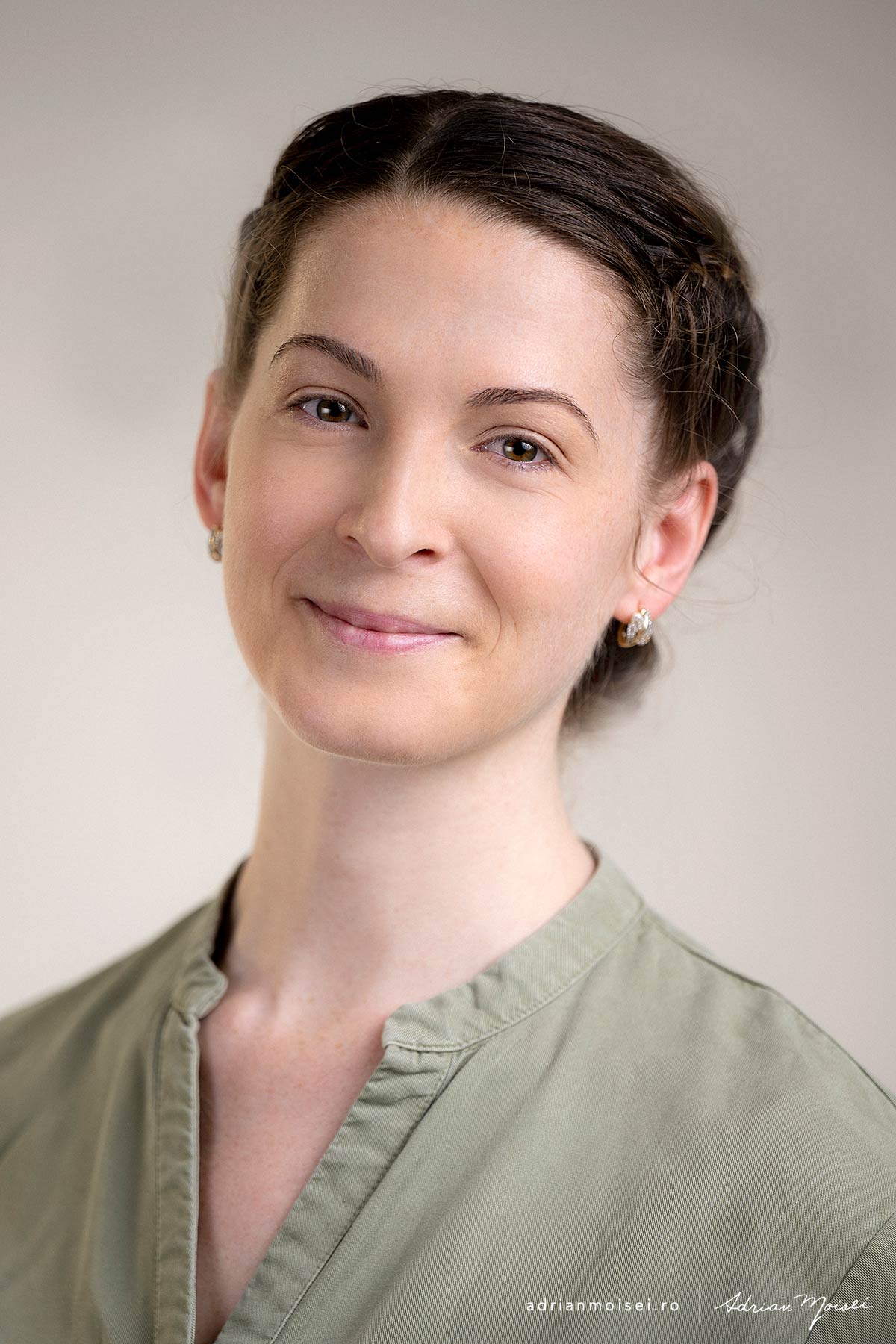 Fotograf bebelusi copii si familie in Iasi, studio foto Iasi, Adrian Moisei