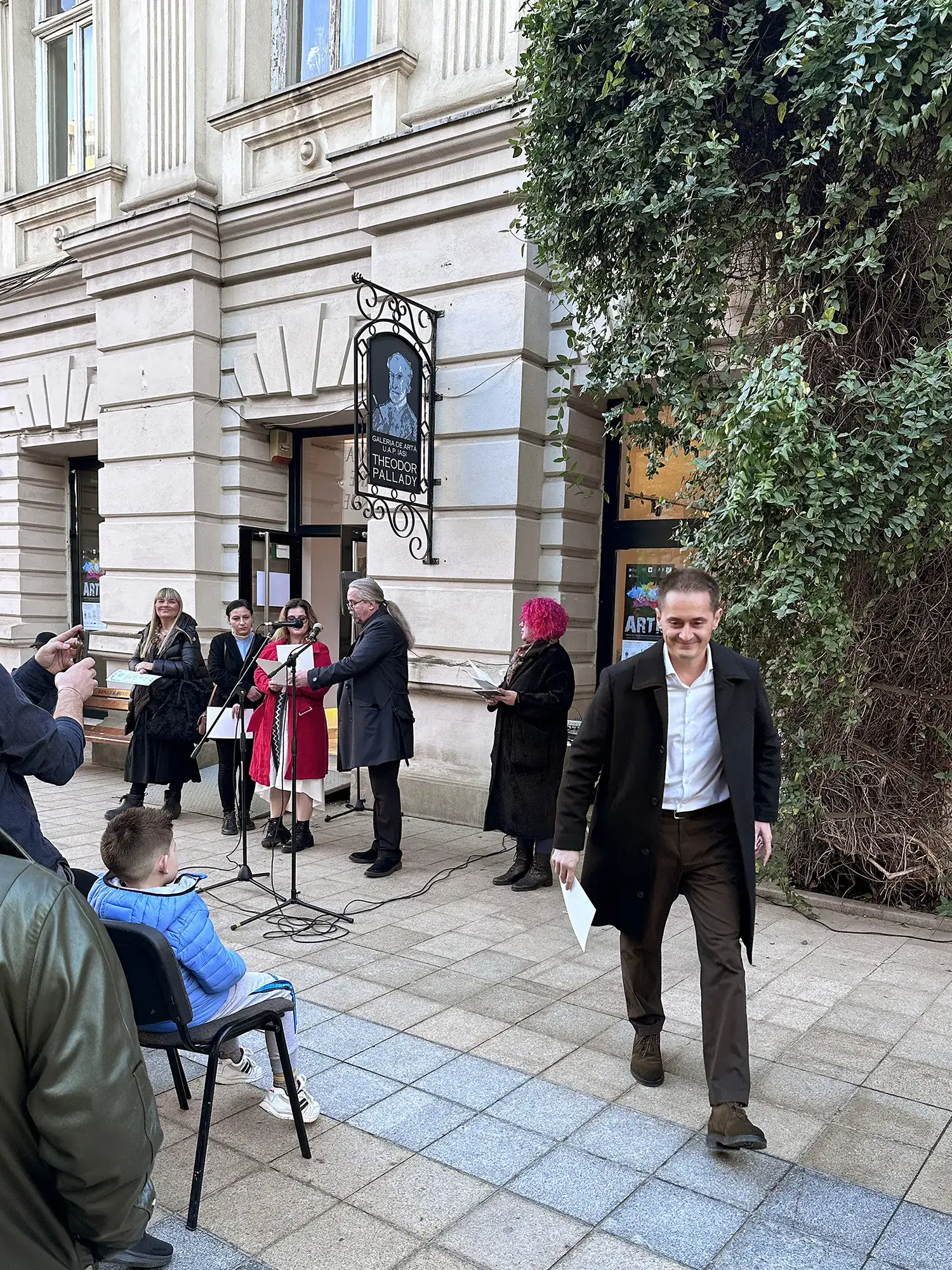 Panoramă aeriană realizată de Adrian Moisei, fotograf din Iași, în cadrul expoziției Artis, Galeria Studio 7-9