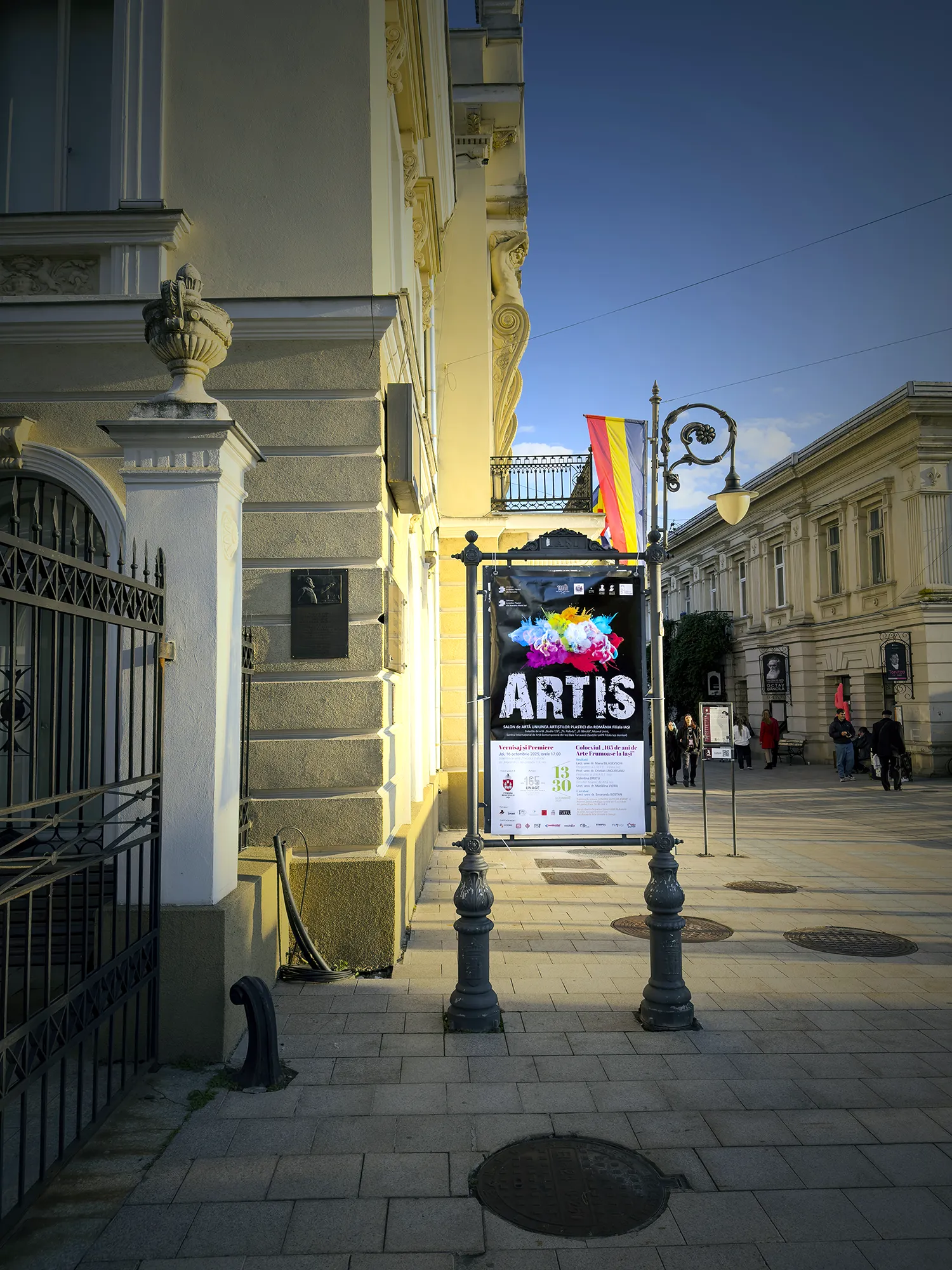 Adrian Moisei – fotografie artistică din dronă la Salonul Artis 2025, Studio 7-9, Iași